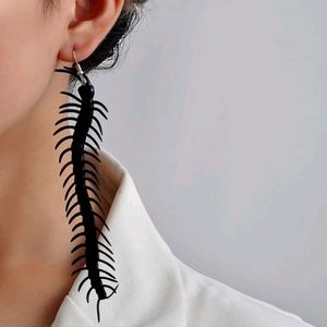 🍉5 for $25* 6-Inch Halloween Centipede Earrings
